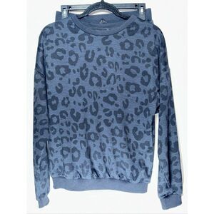 Blue animal print pajama set size medium
